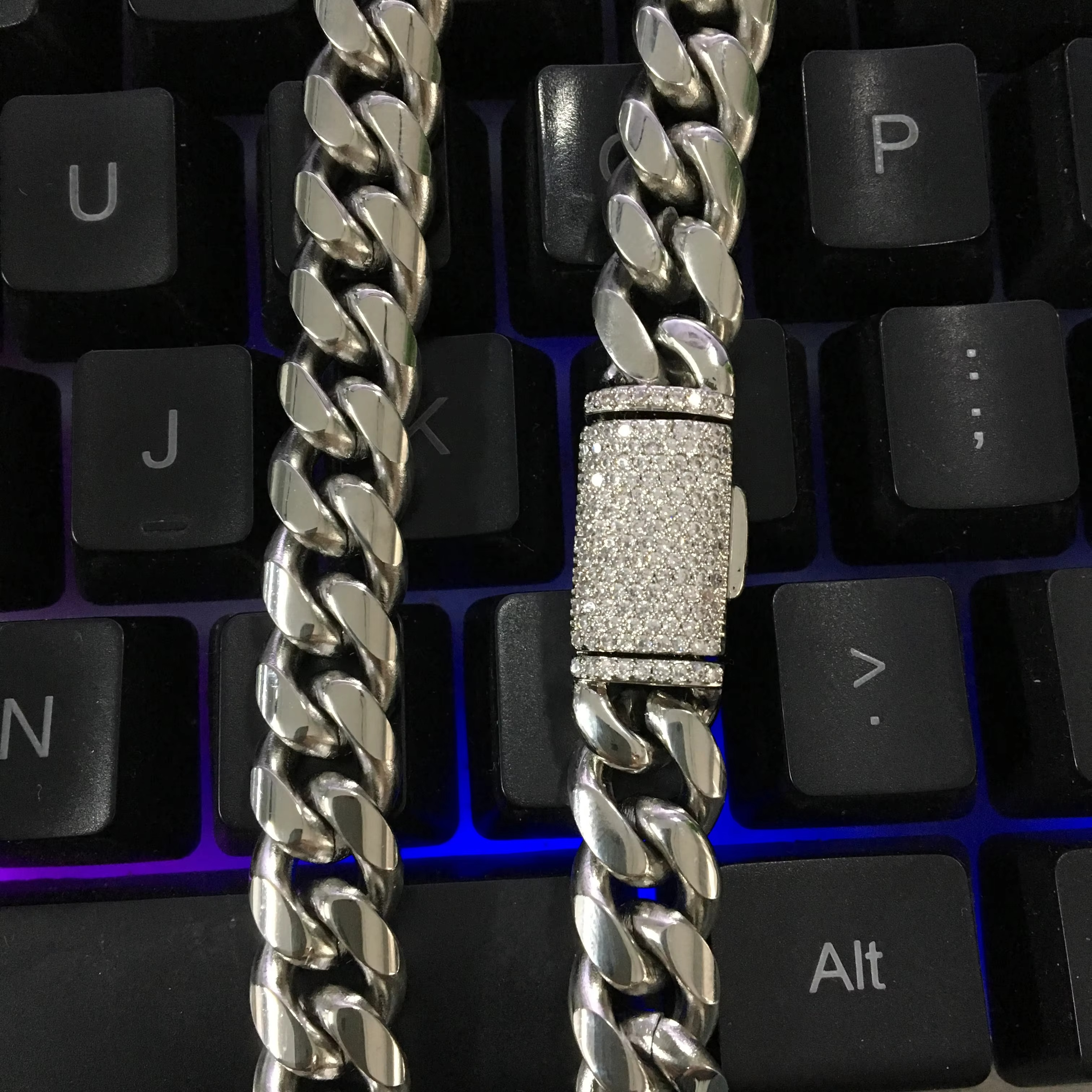 8mm/10mm/12mm Stainless Steel Cuban Link Chain – 18K Gold Plated Men’s Necklace